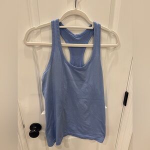 Lululemon swiftly tank top
Size 8